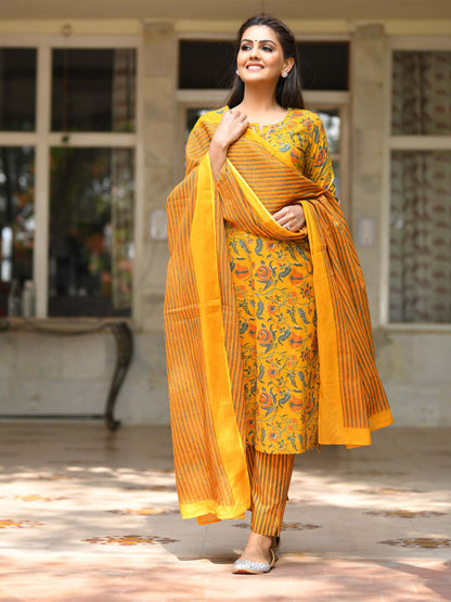 Pure Cotton Handblock Printed Yellow Suit Set - Yashodhara Lifestyle